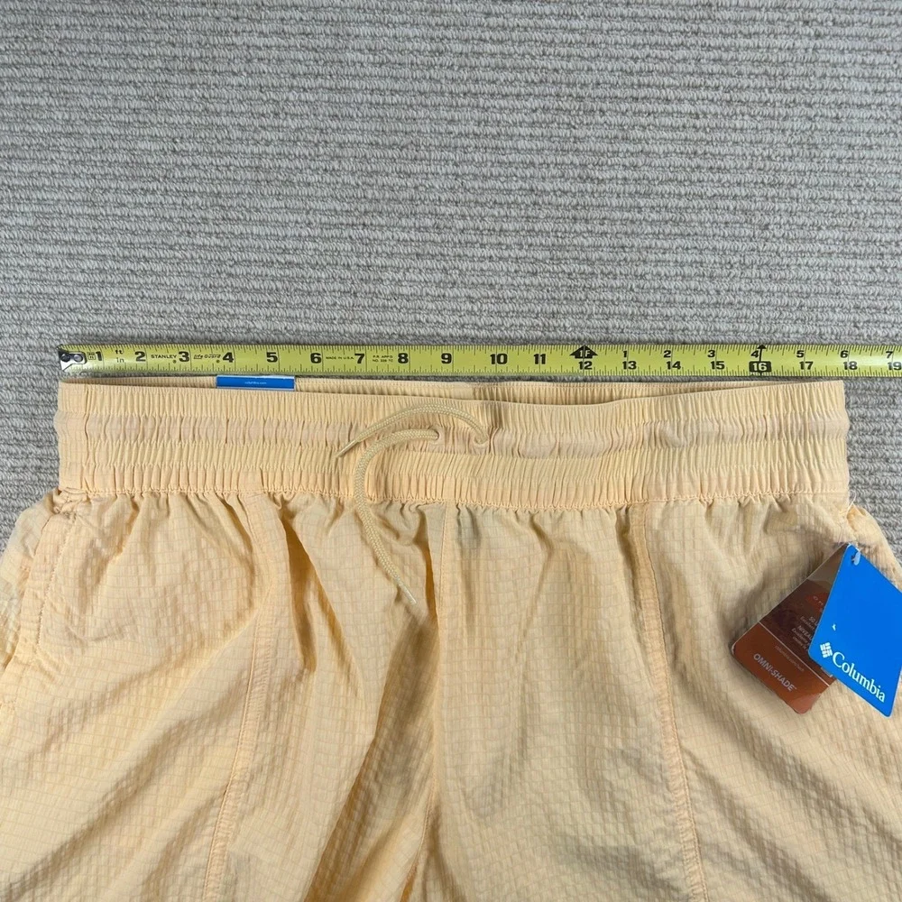 Columbia Boundless Trek Active Shorts Womens XL Yellow‎ Gorpcore Hiking NWT